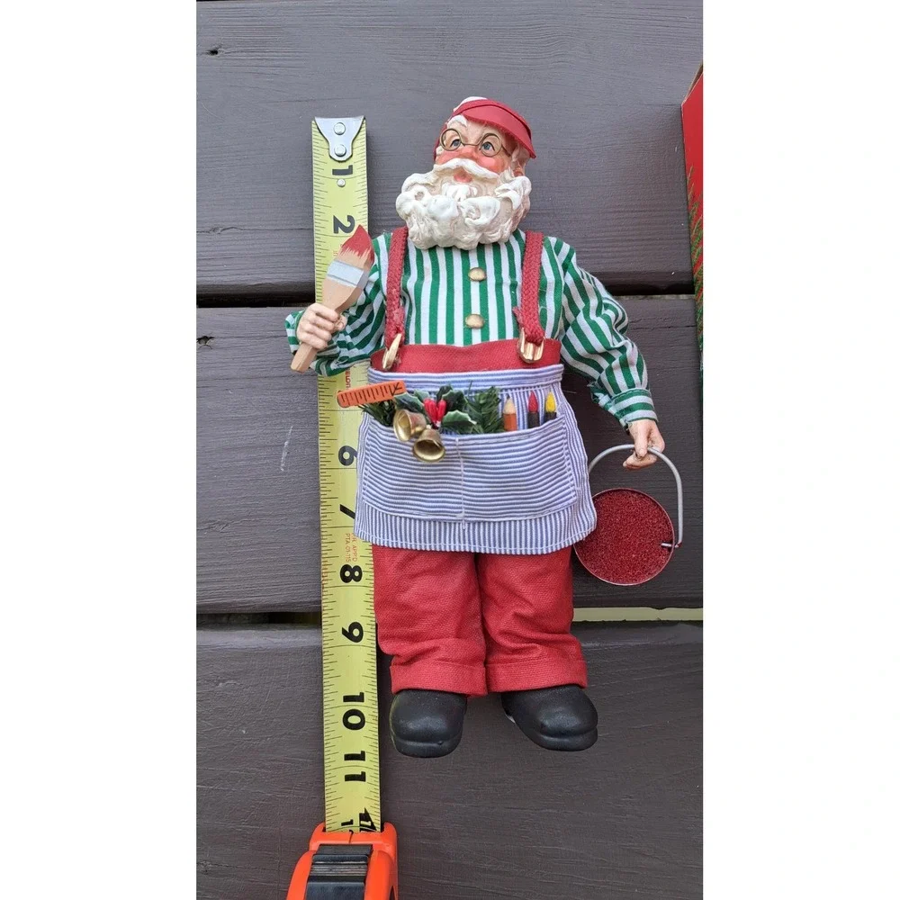 Clothtiques Possible Dreams Santa  Figurine 